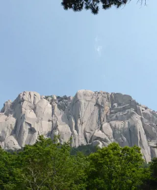 Erkunde einen der schönsten Nationalparks Koreas